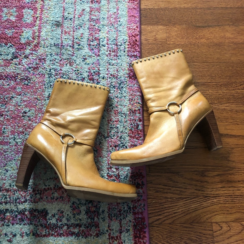 Durango Tan Heeled Boots